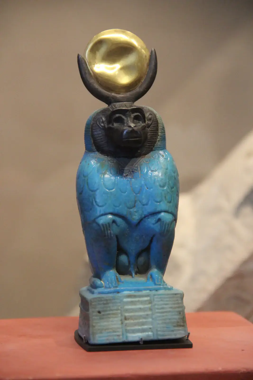 Ancient Egypt Gallery, Louvre Museum, Paris, France. Complete indexed photo collection at WorldHistoryPics.com.