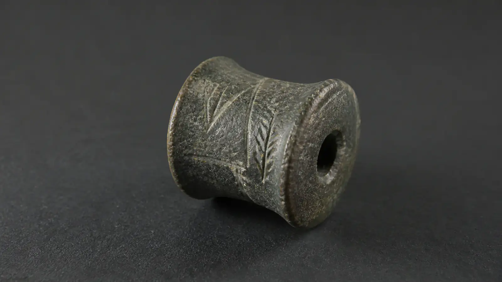 Recreación histórica específica de Los signos que vemos pero no leemos, Creta, Grecia, ca. 1700–1500 a. C.