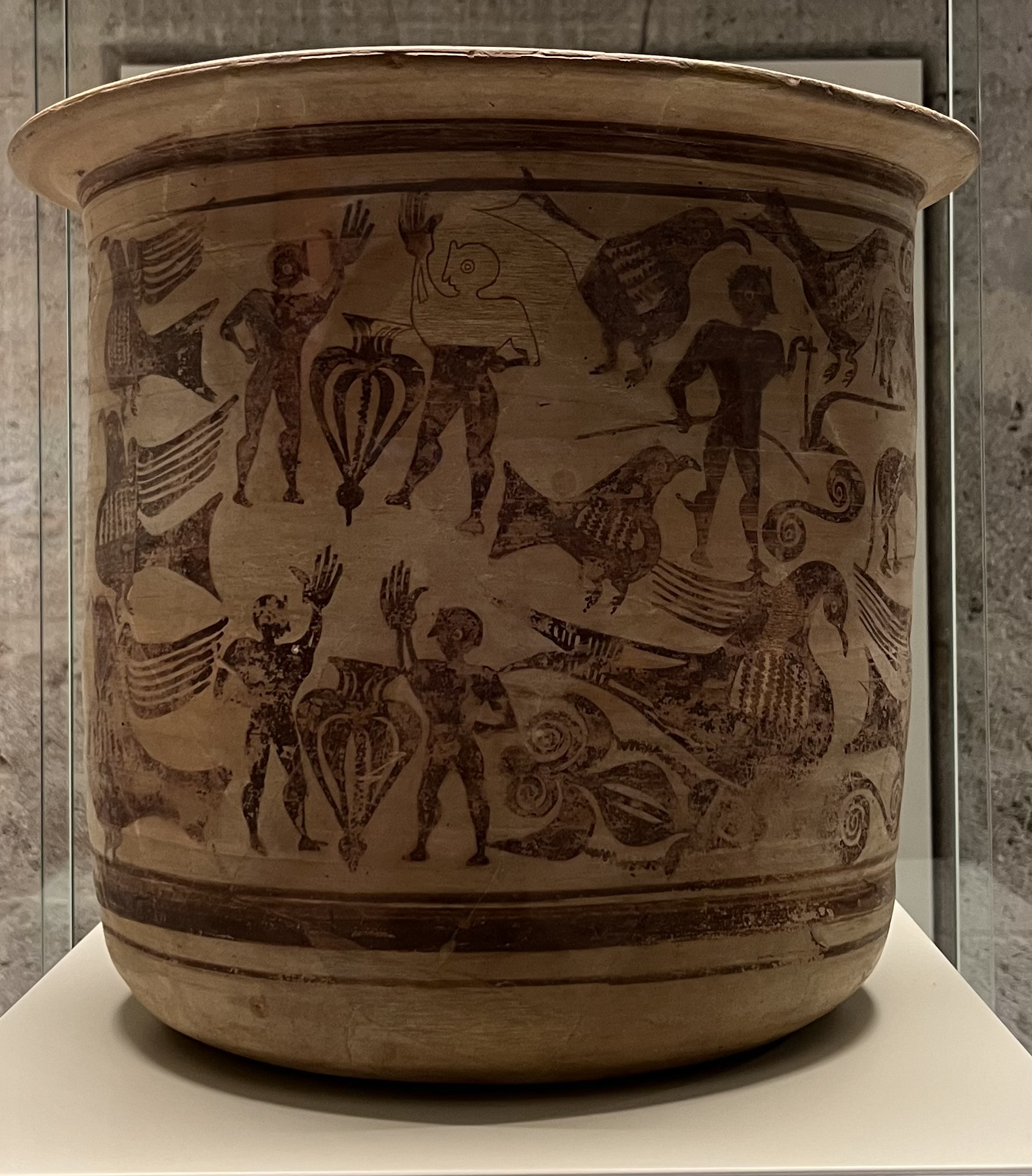 Fotografía del original: Kalathos de Alcorisa, Museo de Teruel 01359.