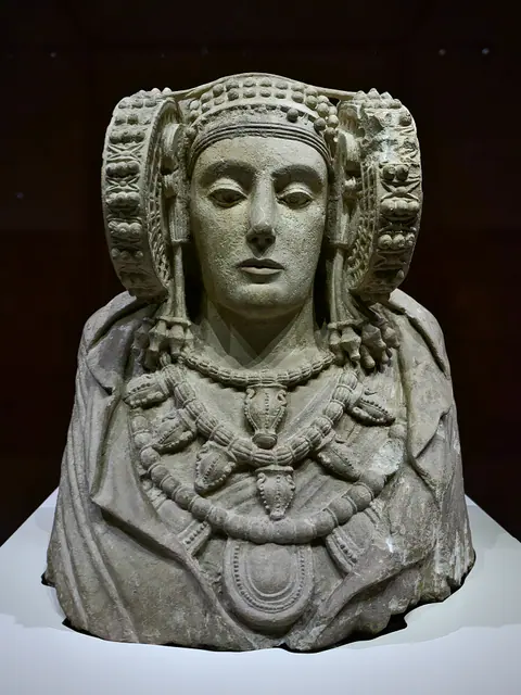 Dama de Elche · Dama de Elche
