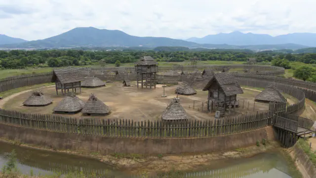 Imagem de Yoshinogari: fossos, torres e armazéns